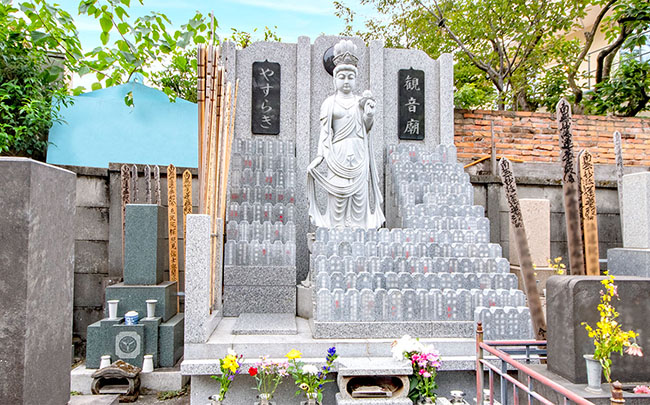 永代供養墓「やすらぎ」