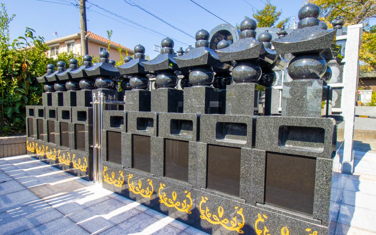 東勝寺_冥福五輪塔