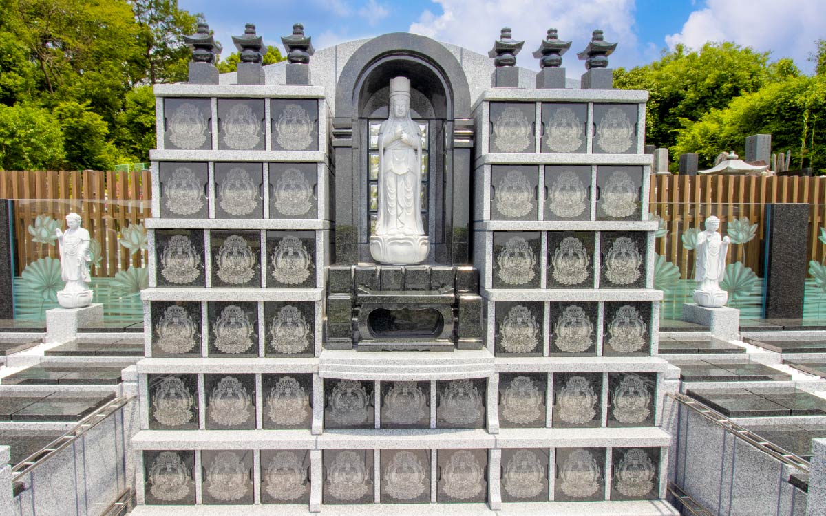 益子観音寺_やすらぎ五輪塔